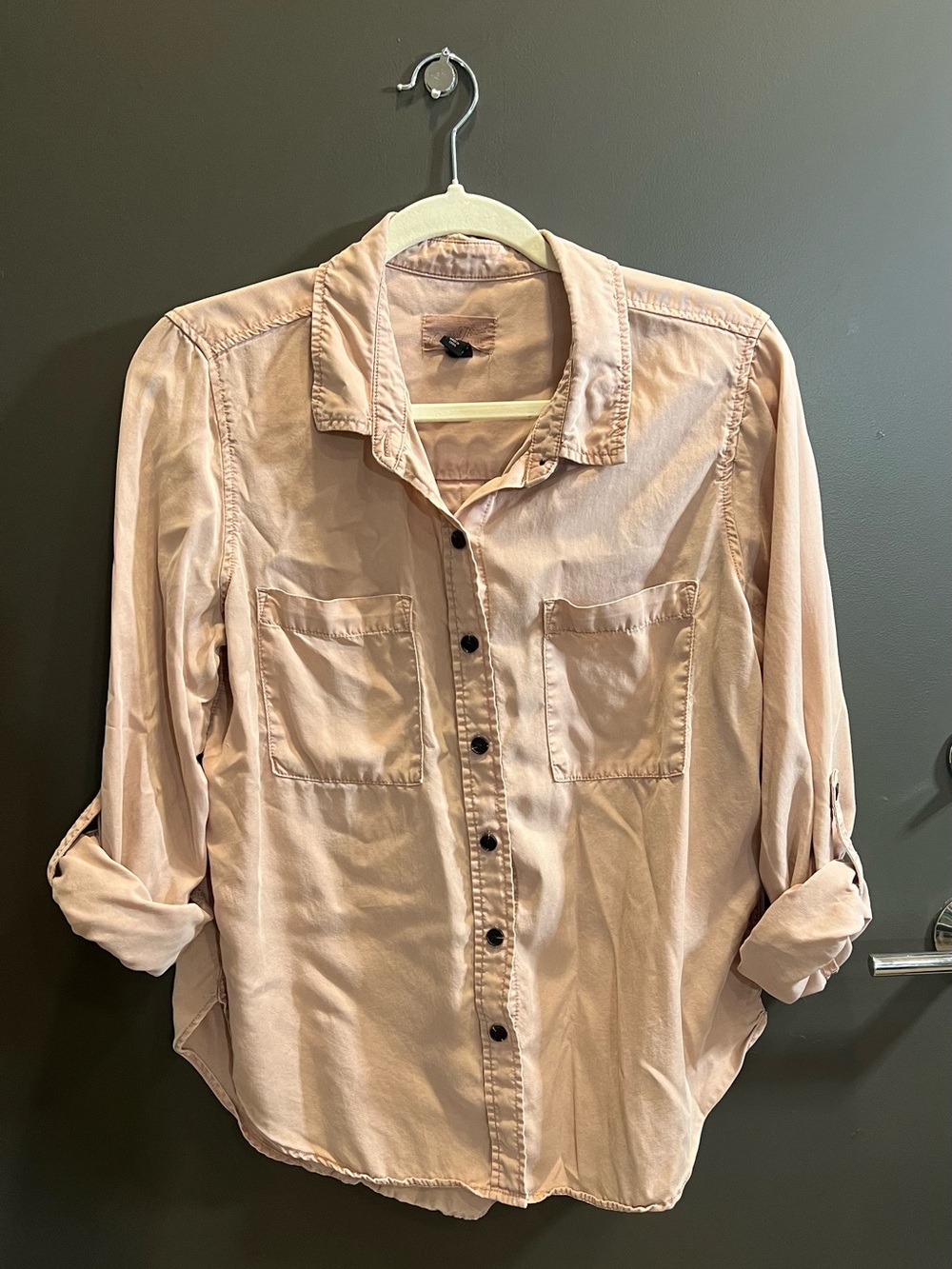 Universal Thread Button-Down Blouse – Women’s Medium